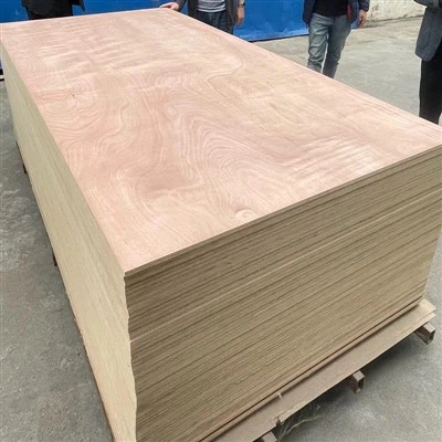 Дъска от шперплат Okoume